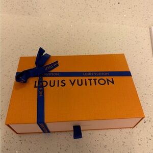 Louis Vuitton passport holder, Brand new